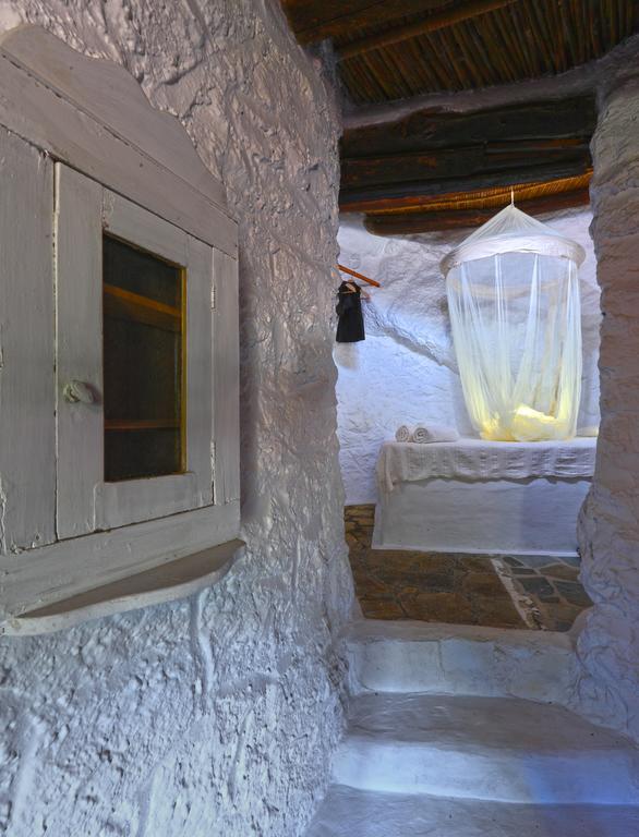 אפרטהוטל Makrýgialos Aspros Potamos חדר תמונה