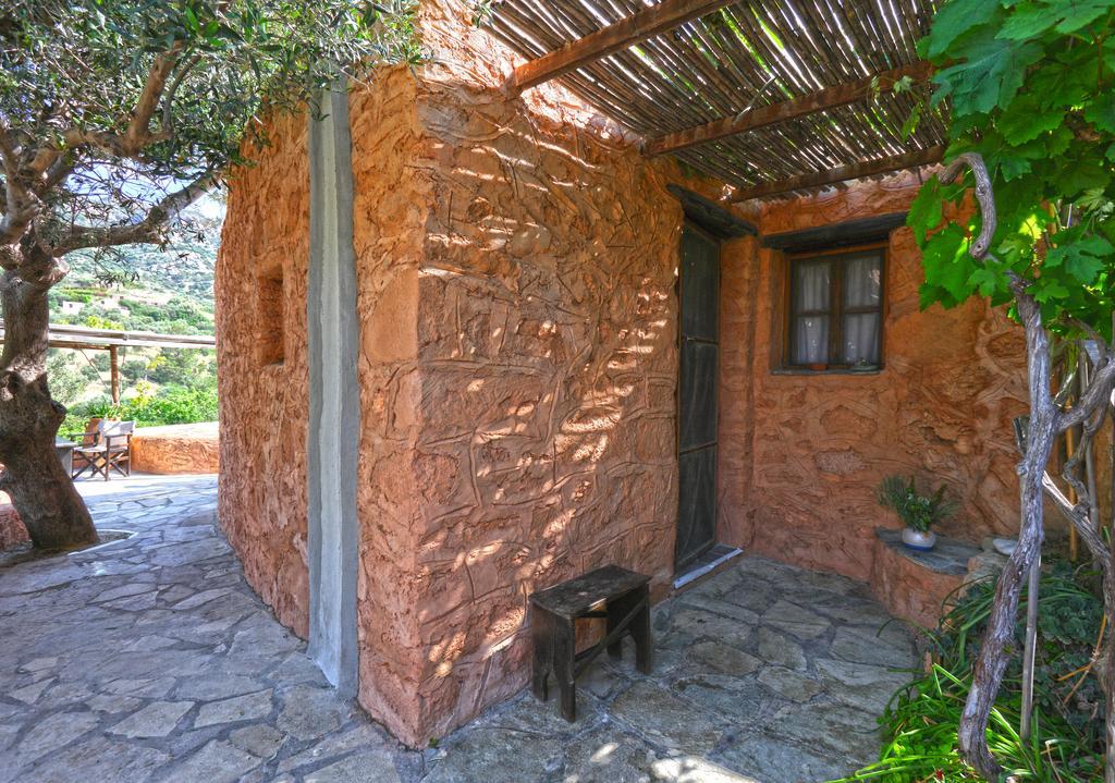 אפרטהוטל Makrýgialos Aspros Potamos מראה חיצוני תמונה