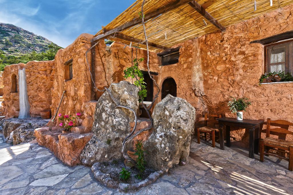 אפרטהוטל Makrýgialos Aspros Potamos מראה חיצוני תמונה